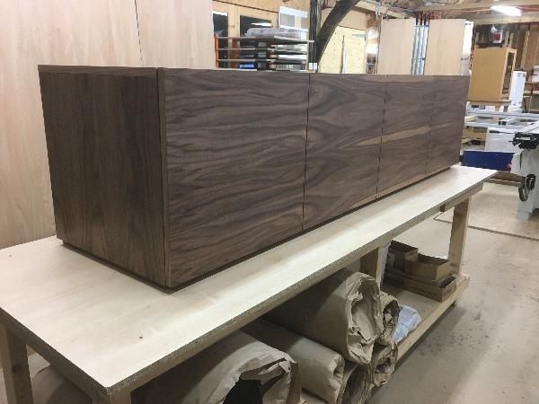 Gravity Quattro Large AV Cabinet in dark brown wood - Audinni