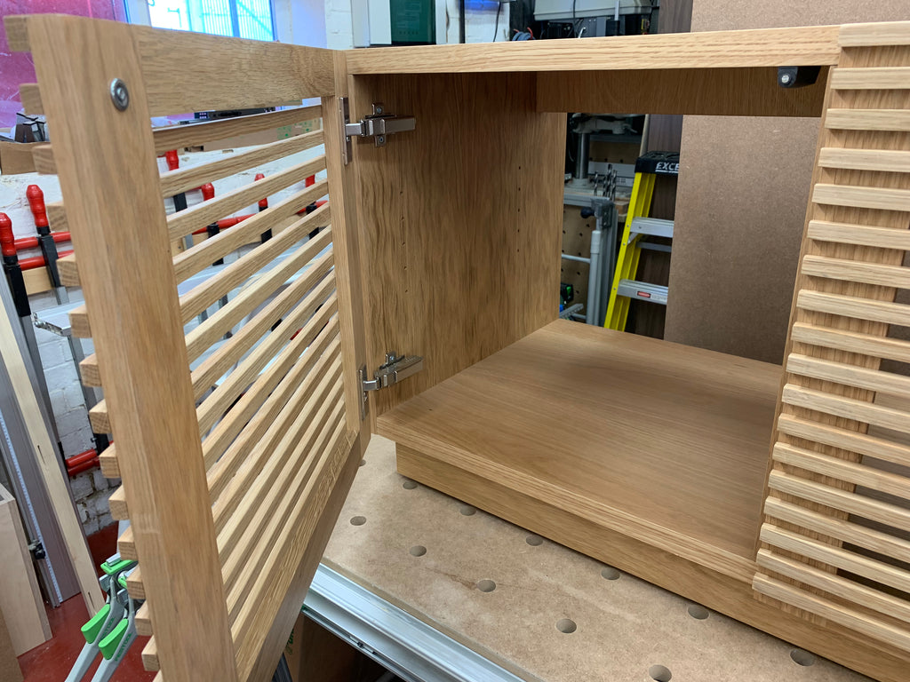Linear Quattro Cabinet - New